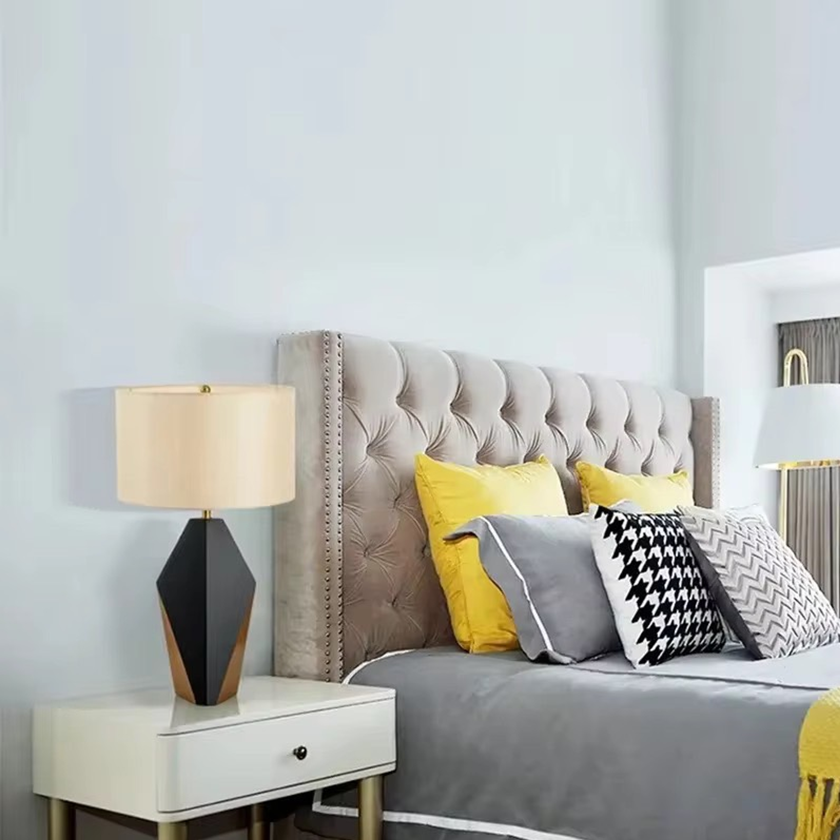 โคมไฟตั้งโต๊ะ สไตล์นอร์ดิก Nordic style table lamp Metal + Fabric LED E27X1 IP20