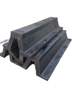 V Type Super Arch Marine Rubber Fender