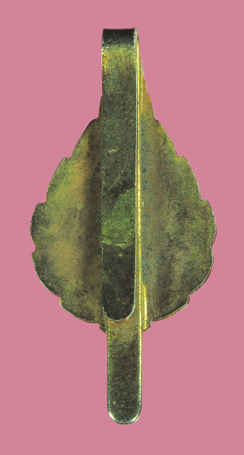 A5519 แหนบหลวงพ่อฤาษีลิงดำ วัดท่าซุง อุทัยธานี กระหลั่ยทอง ไม่ทราบปีสร้าง 91