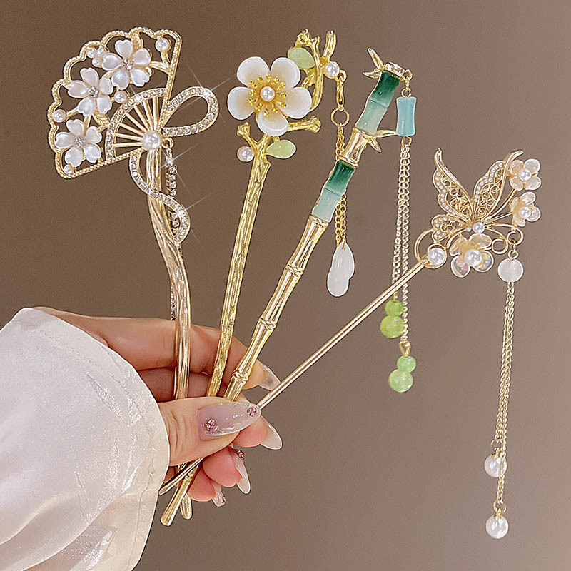 ปิ่นปักผม ด้ามทอง ประดับพู่ สไตล์จีนโบราณ เครื่องประดับ