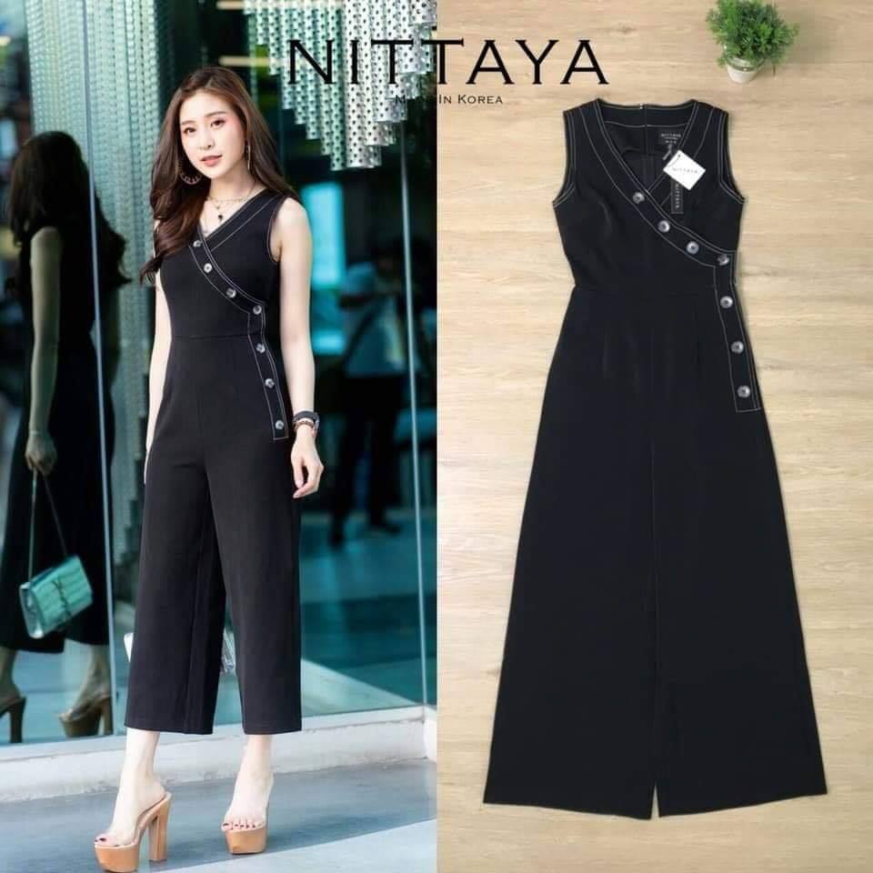 TNN. จั๊มสูทแขนกุดขายาว ทรงใส่เข้ารูปพอดีตัว