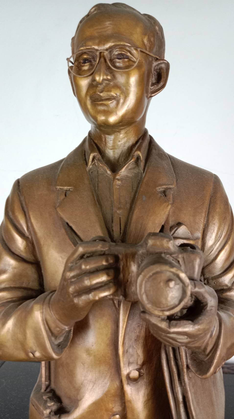 19.พระบรมรูปหล่อในหลวงรัชกาลที่9 พระบาทสมเด็จพระปรมินทรมหาภูมิพลอดุลยเดช