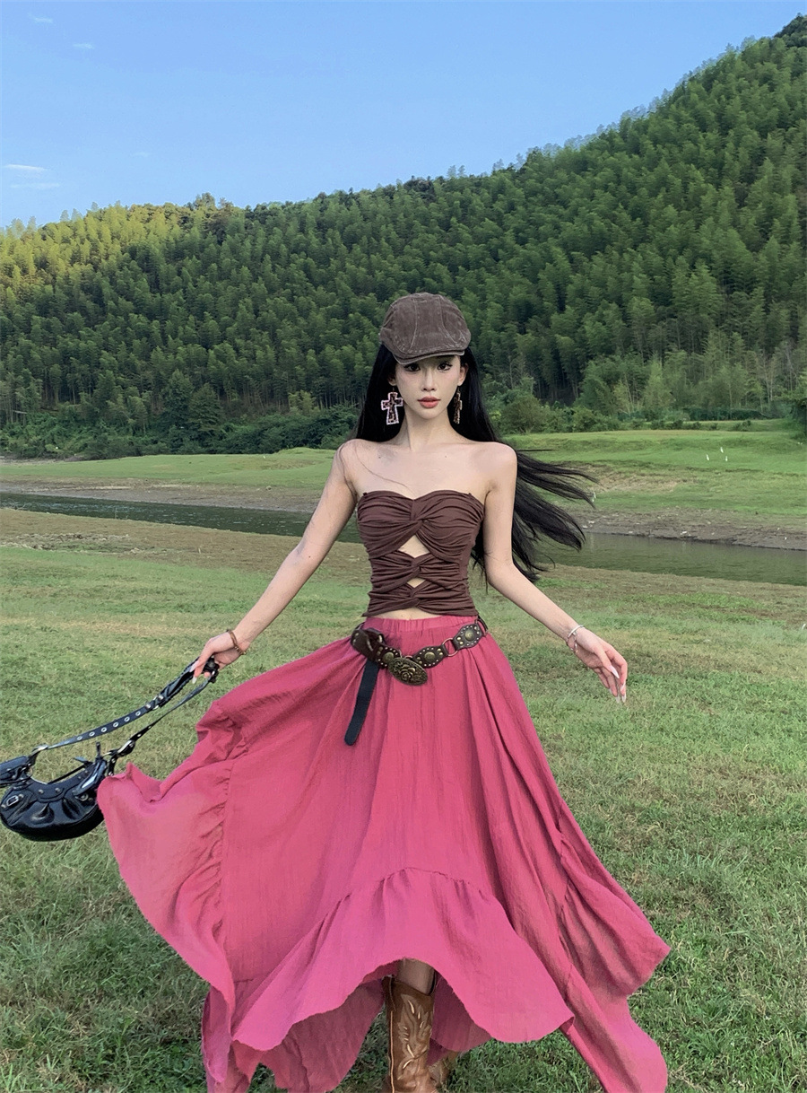 เสื้อเกาะอก ผ้าร่อง ดีเทลหย่น สีน้ำตาล CN2891 พร้อมส่งในไทย