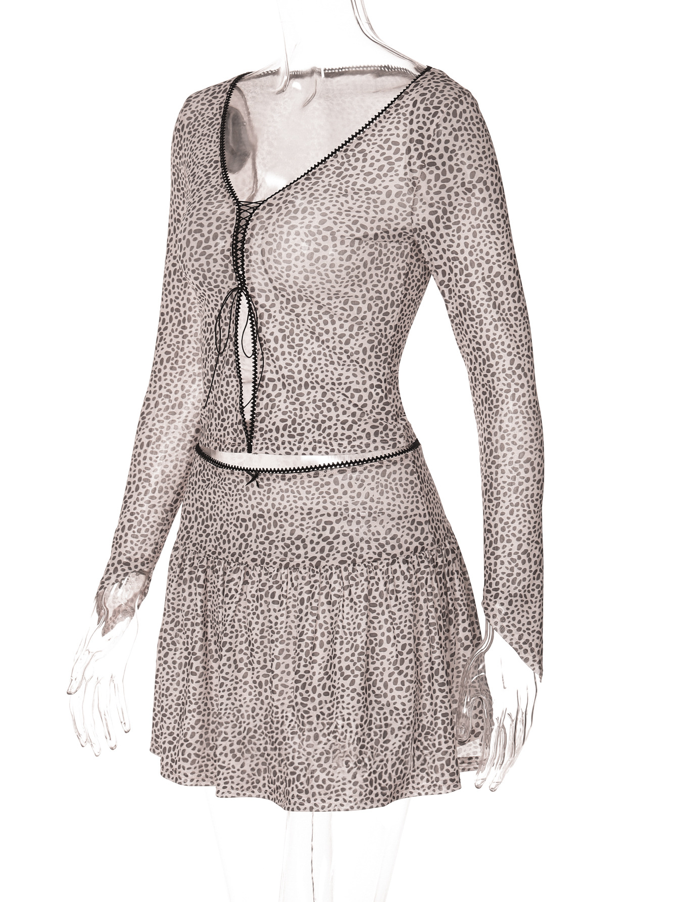 ชุดเซท เสือสาว ผ้าซีทรู พริ้วๆ รหัส GB4516453