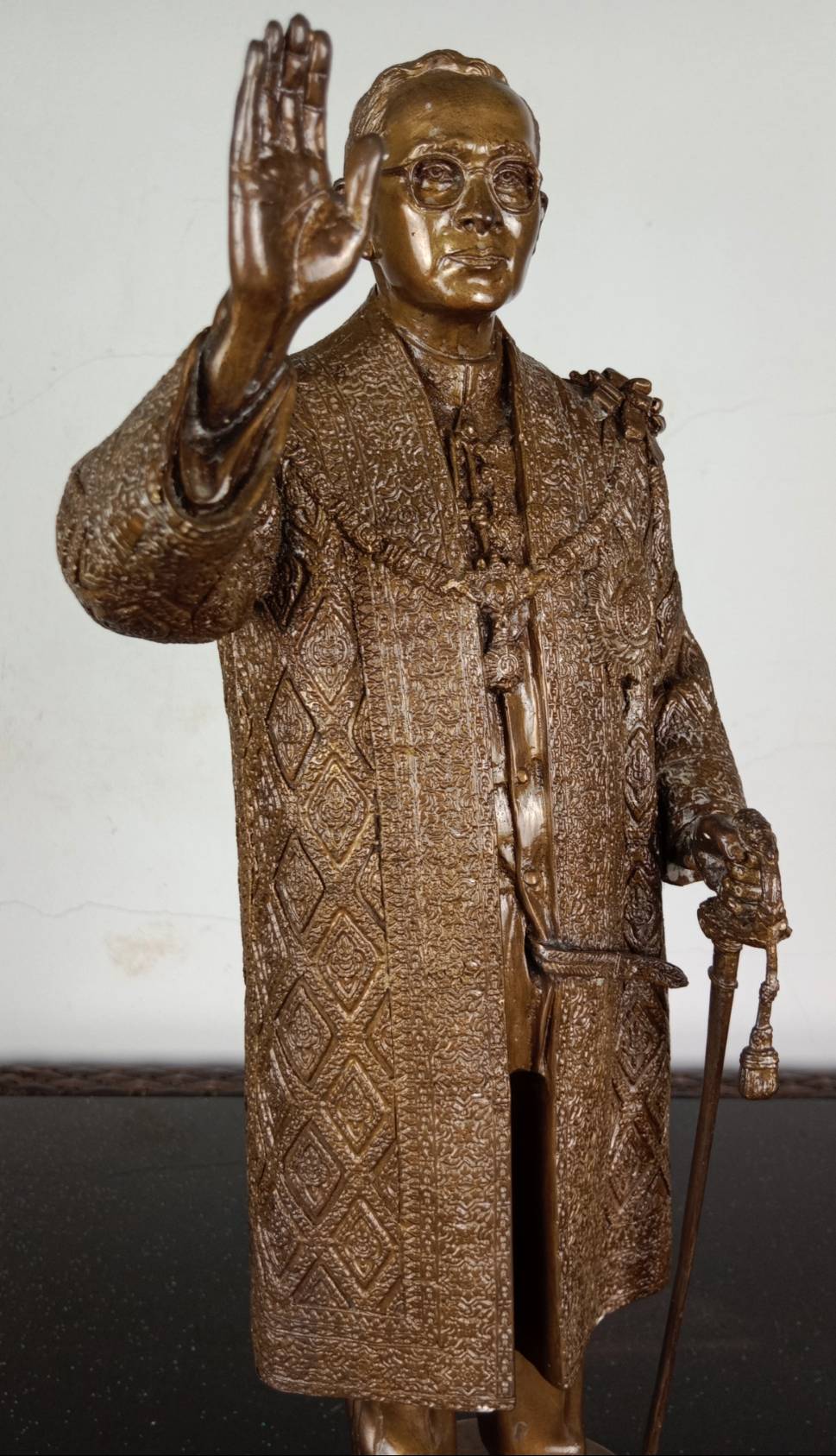 475.พระบรมรูปหล่อในหลวงรัชกาลที่9 พระบาทสมเด็จพระปรมินทรมหาภูมิพลอดุลยเดชทรงยินดี