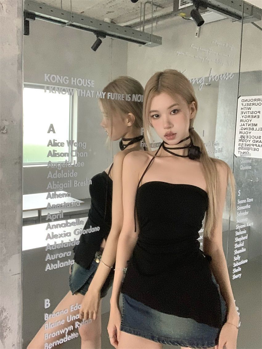 เสื้อเกาะอก+โชว์เกอร์คอ กุหลาบ พร้อมส่ง CN2566