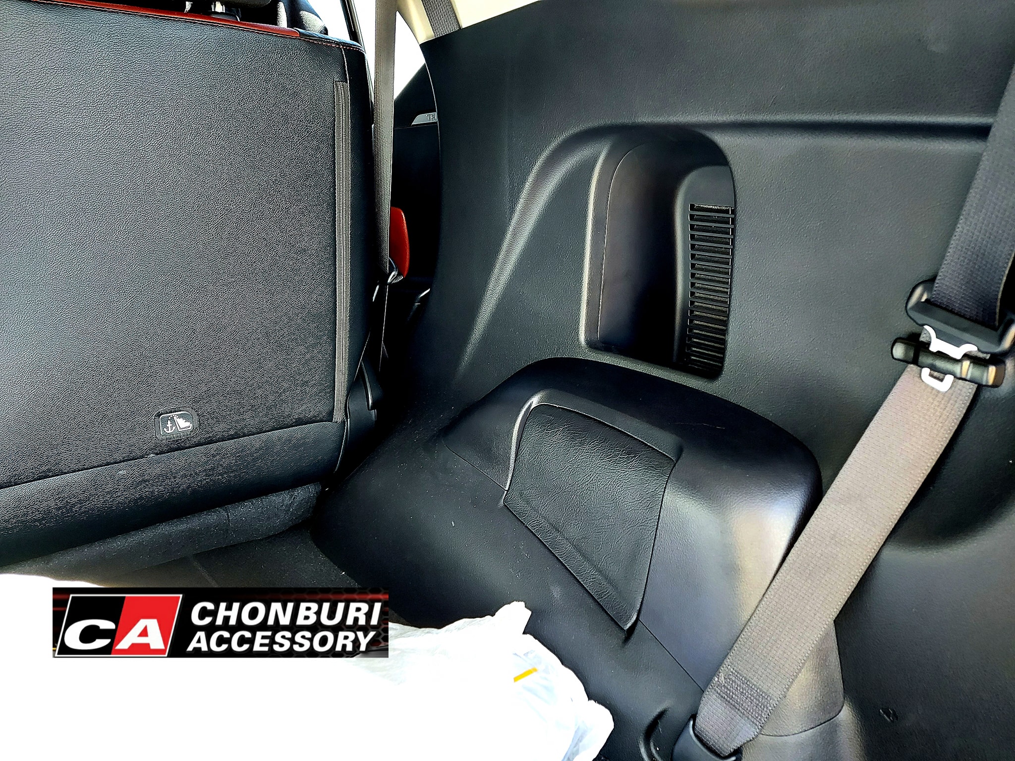 ฝาปิดเบาะแถวสาม GRsport Legender Leader NewFortuner Mc