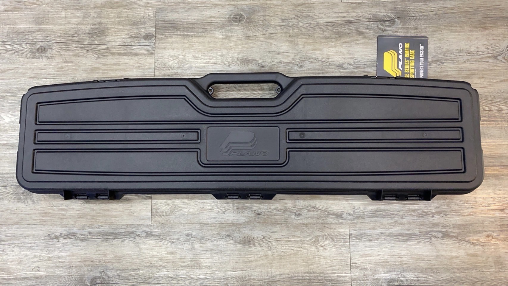 กล่องปืนยาว Plano Gun Case 105 cm