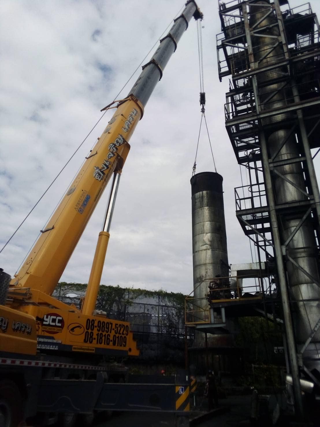 ให้เช่ารถเครนขนาด400ตัน
