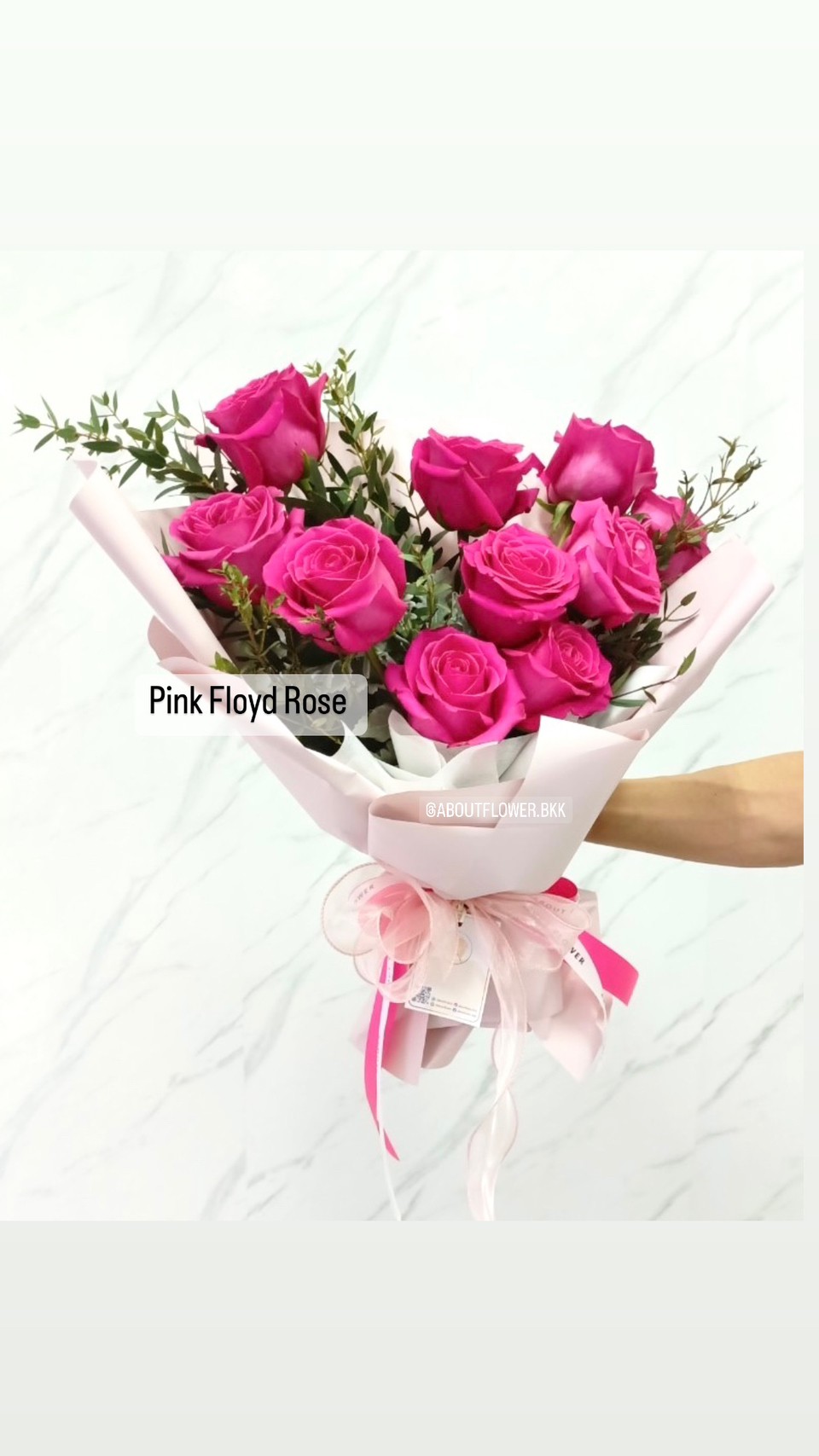 Pink Floyd Rose Bouquet ช่อกุหลาบเอกวาดอร์ นำเข้า คัด Size จำนวน 10 ดอก พร้อมตกแต่ง สามารถเปลี่ยนสีได้
