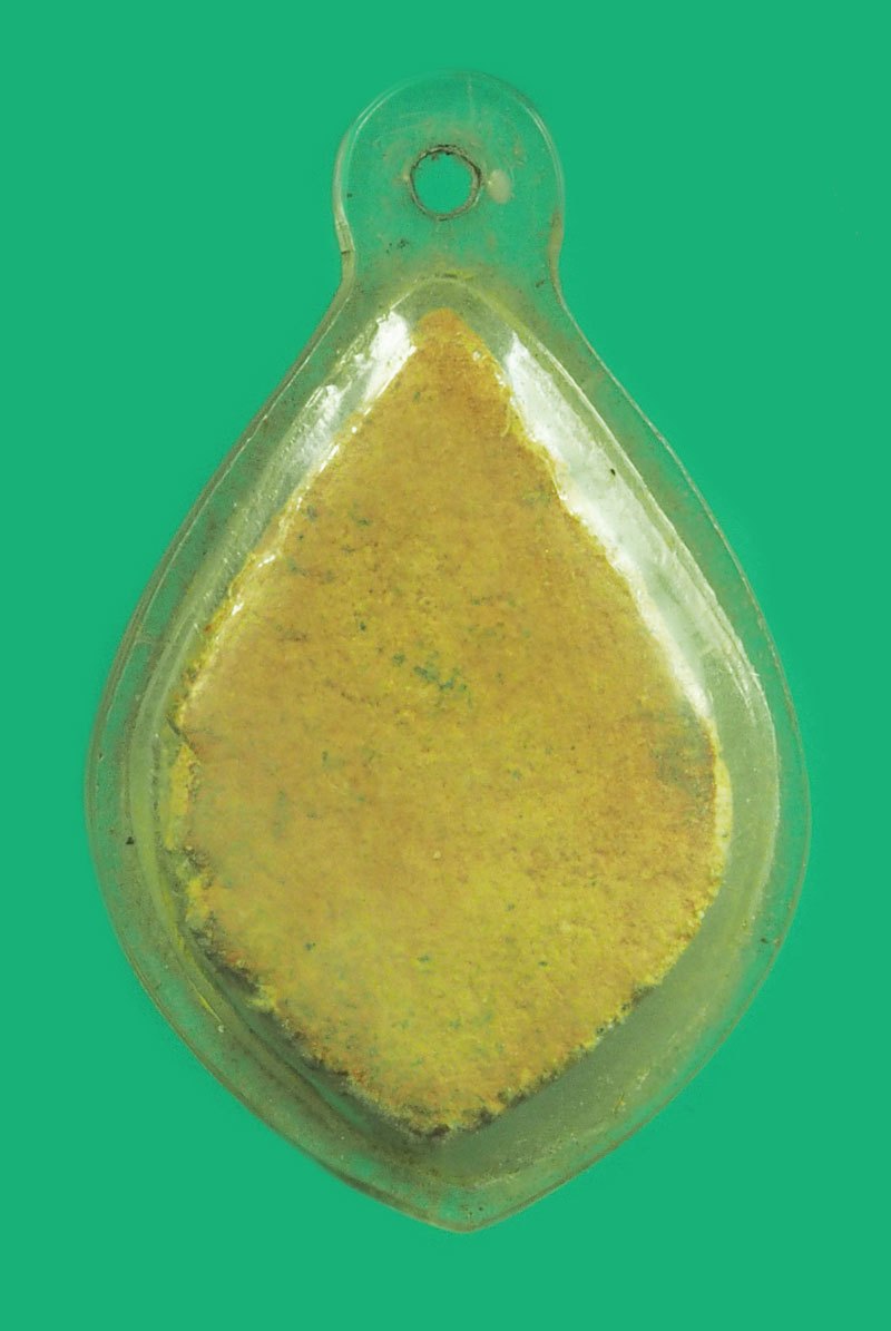 A5279 พระพิมพ์สมาธิ เนื้่อผง เลี่ยมพลาสติกเก่าไม่ทราบที่ และปีสร้าง 3