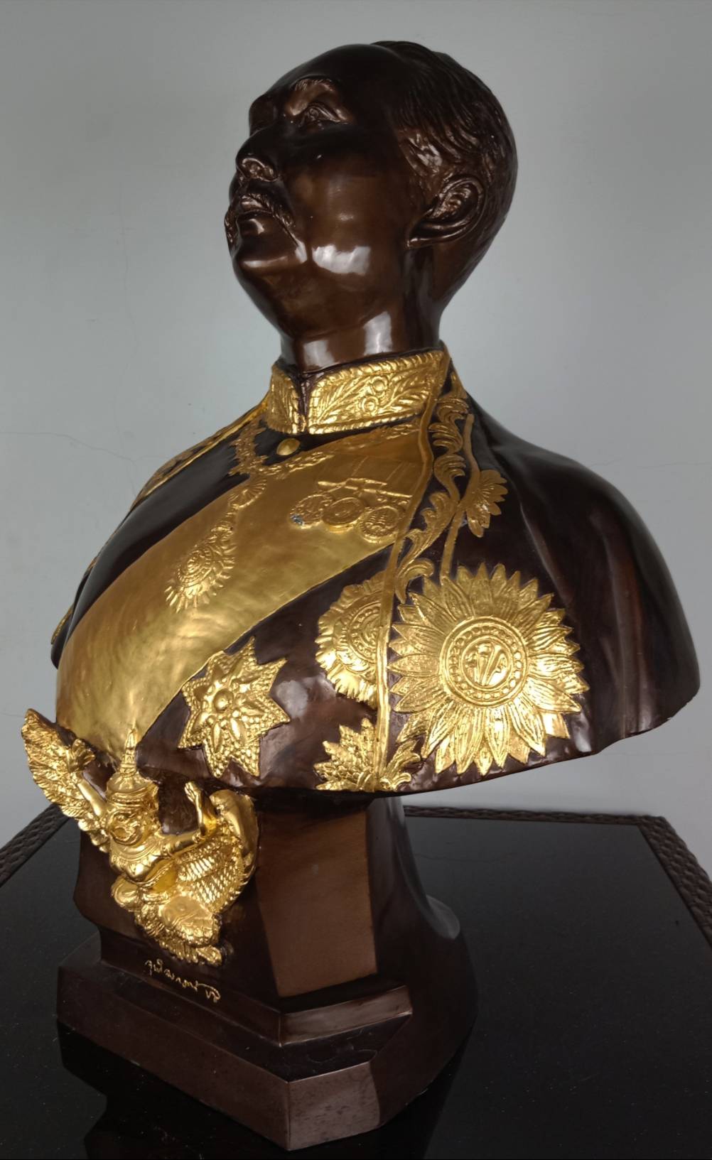 274.พระบรมรูปหล่อครึ่งพระองค์ในหลวงรัชกาลที่5 พระบาทสมเด็จพระปรมินทรมหาจุฬาลงกรณ์ พระจุลจอมเกล้าเจ้าอยู่หัว(องค์ใหญ่)