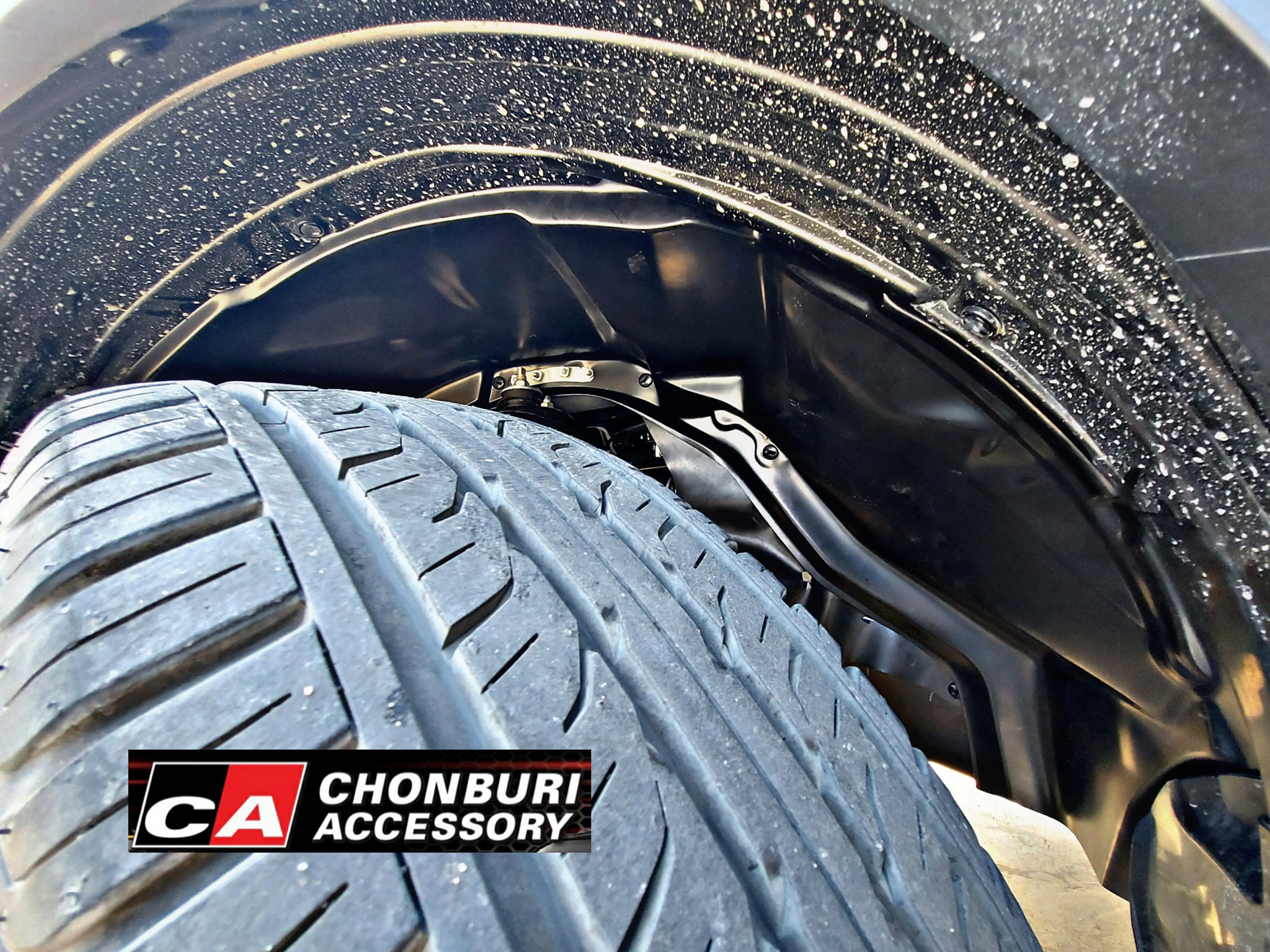 กันโคลนซุ้มล้อ แท้ศูนย์ โตโยต้า ฟอร์จูนเนอร์