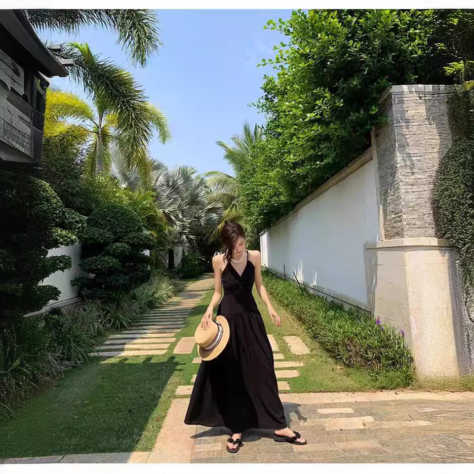 เดรสยาว โชว์หลัง พร้อมส่ง CN6826