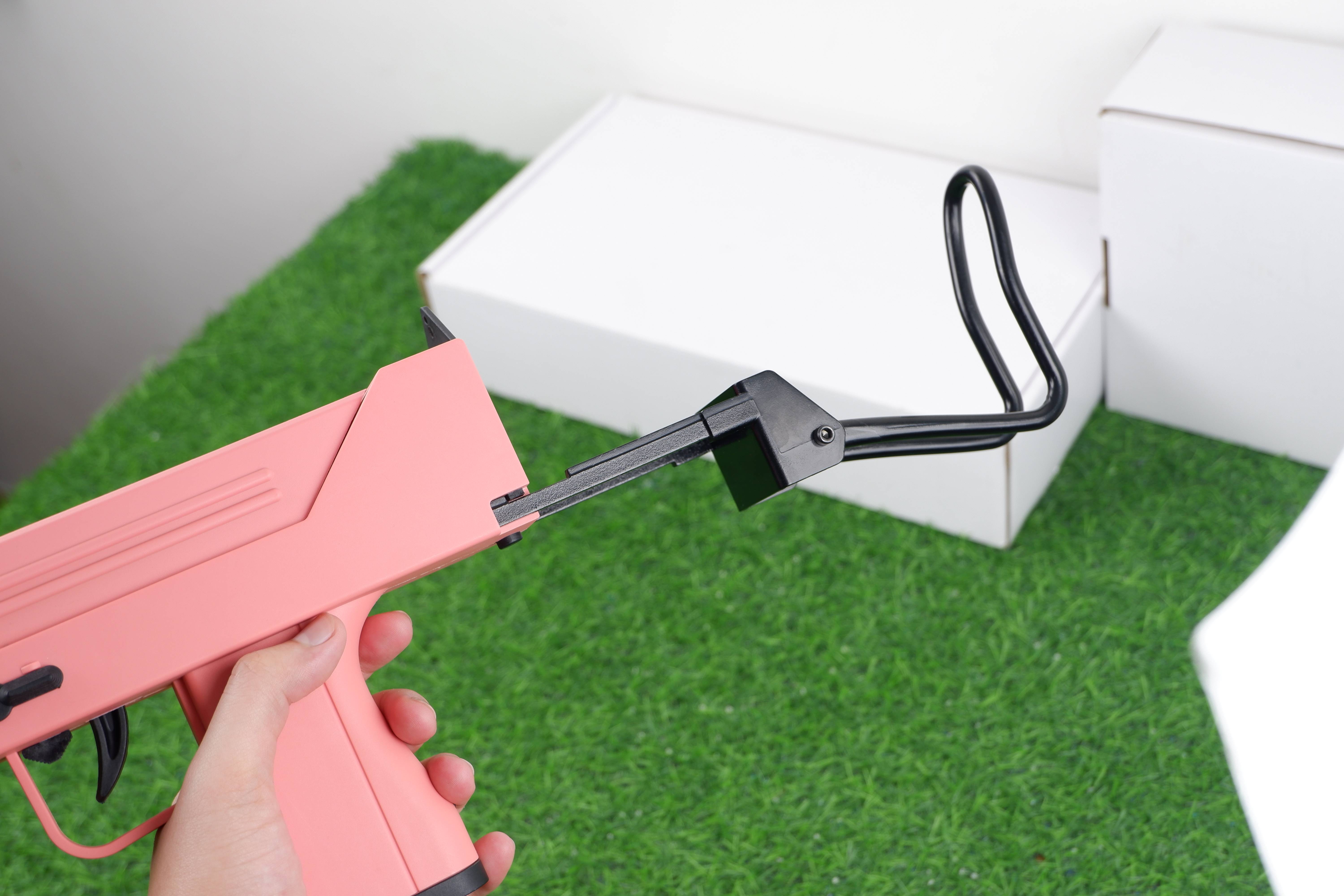 (39)MAC-10 สีชมพู ปืนเจลไฟฟ้า ของเล่น ยิงรัว แบต 11.1 โวล์ท