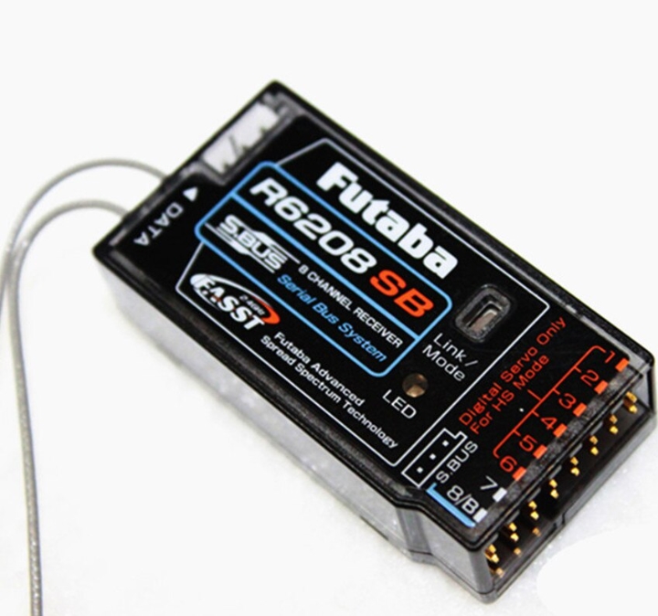 Futaba R6208SB 8-Channe 2.4GHz FASST HV