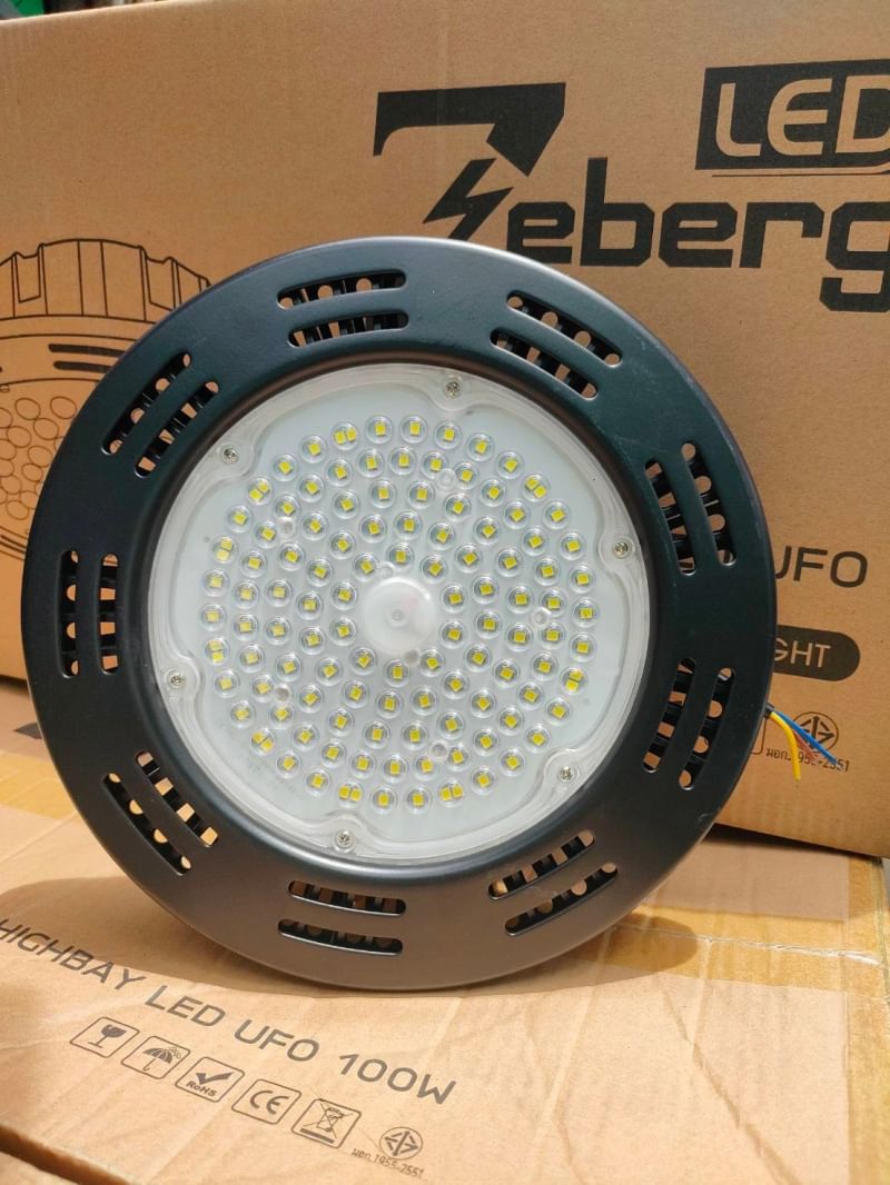 โคมบอดี้ดำไฮเบย์100W 220v