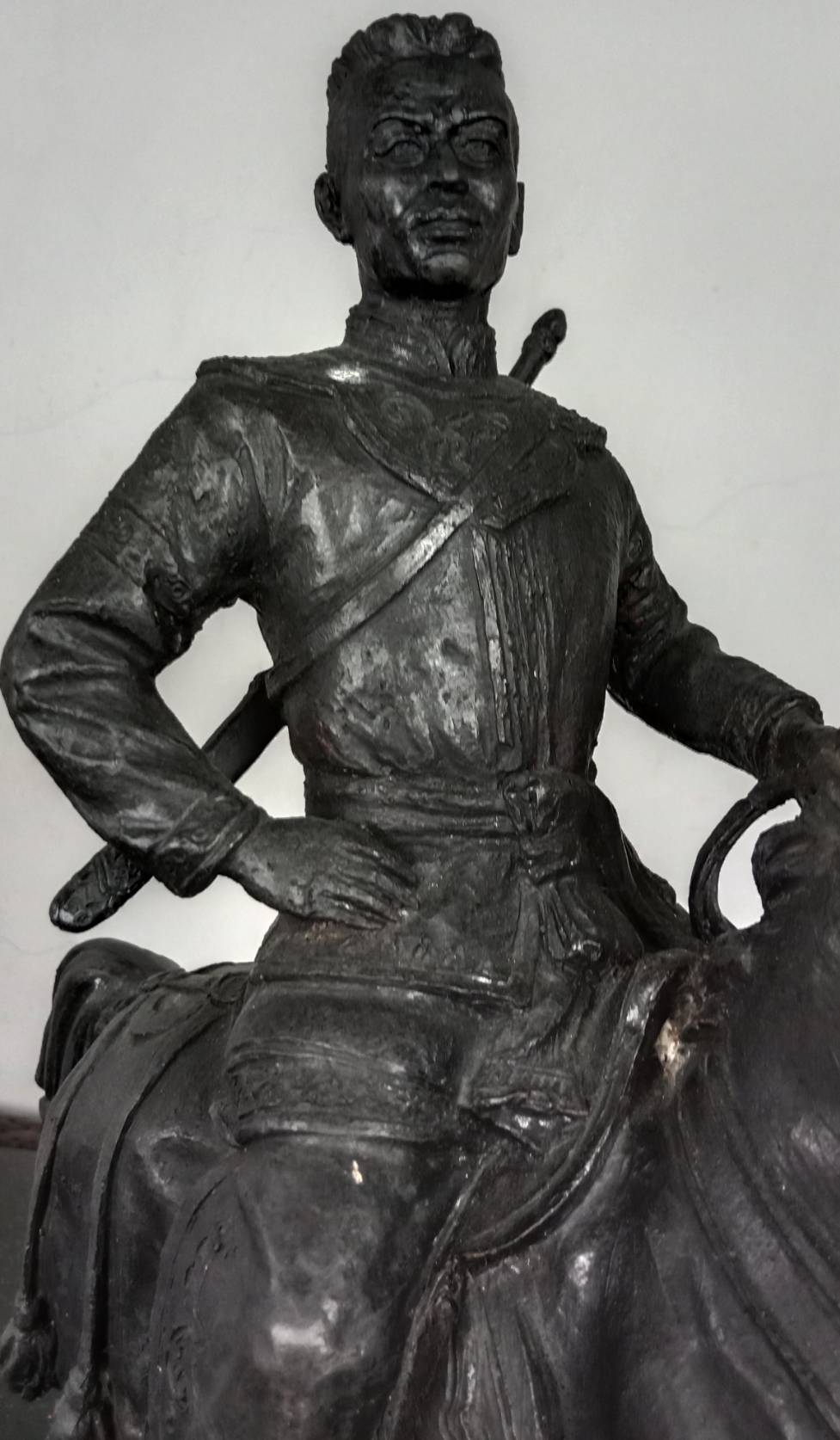 487.พระบรมรูปหล่อสมเด็จพระนเรศวรมหาราชทรงม้าศึก