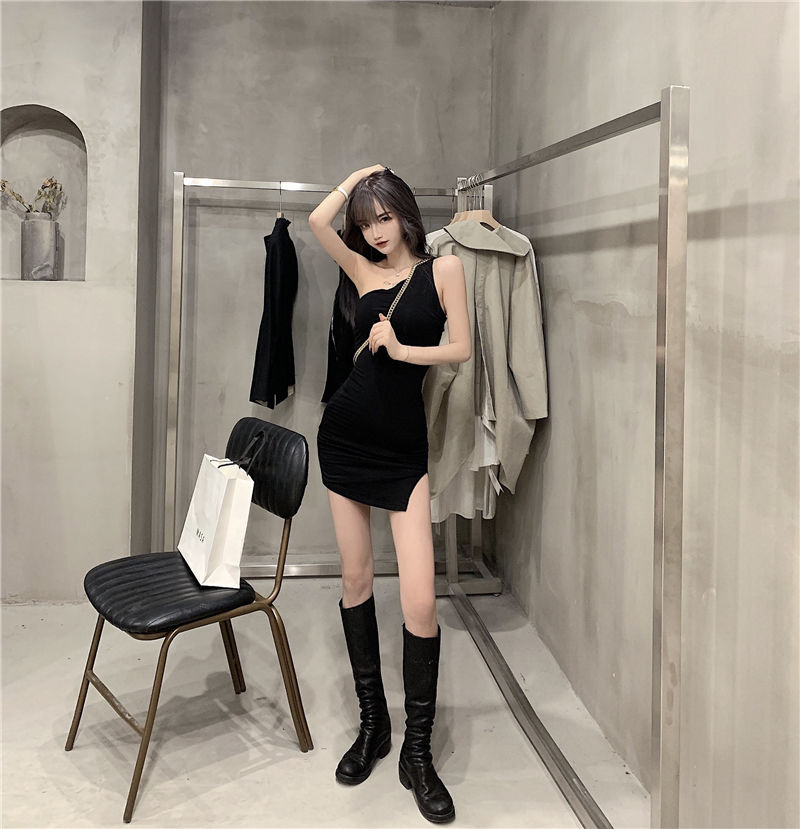 เดรสแขนปาดไหล่ รัดรูปเซ็กซี่ รหัส CN2191