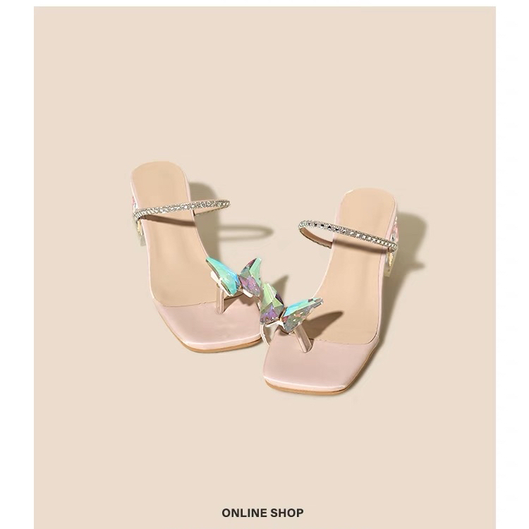 รองเท้าเเฟชั่น รองเท้า ผีเสื้อ ส้นเเก้ว ใส่สบาย เท้าเรียวยาว SH8083