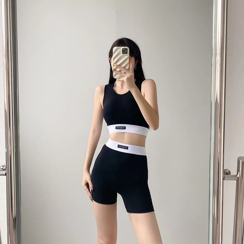 ชุดเซทสปอร์ตบรา ชุดออกกำลังกาย ชุดโยคะ เสื้อ+กางเกง เซท 2 ชิ้น (รหัส SP045/SP046)