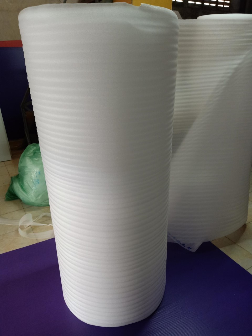 EPE FOAM โฟมบางกันริ้วรอย 1..30 M x 150 M หนา 1 มม