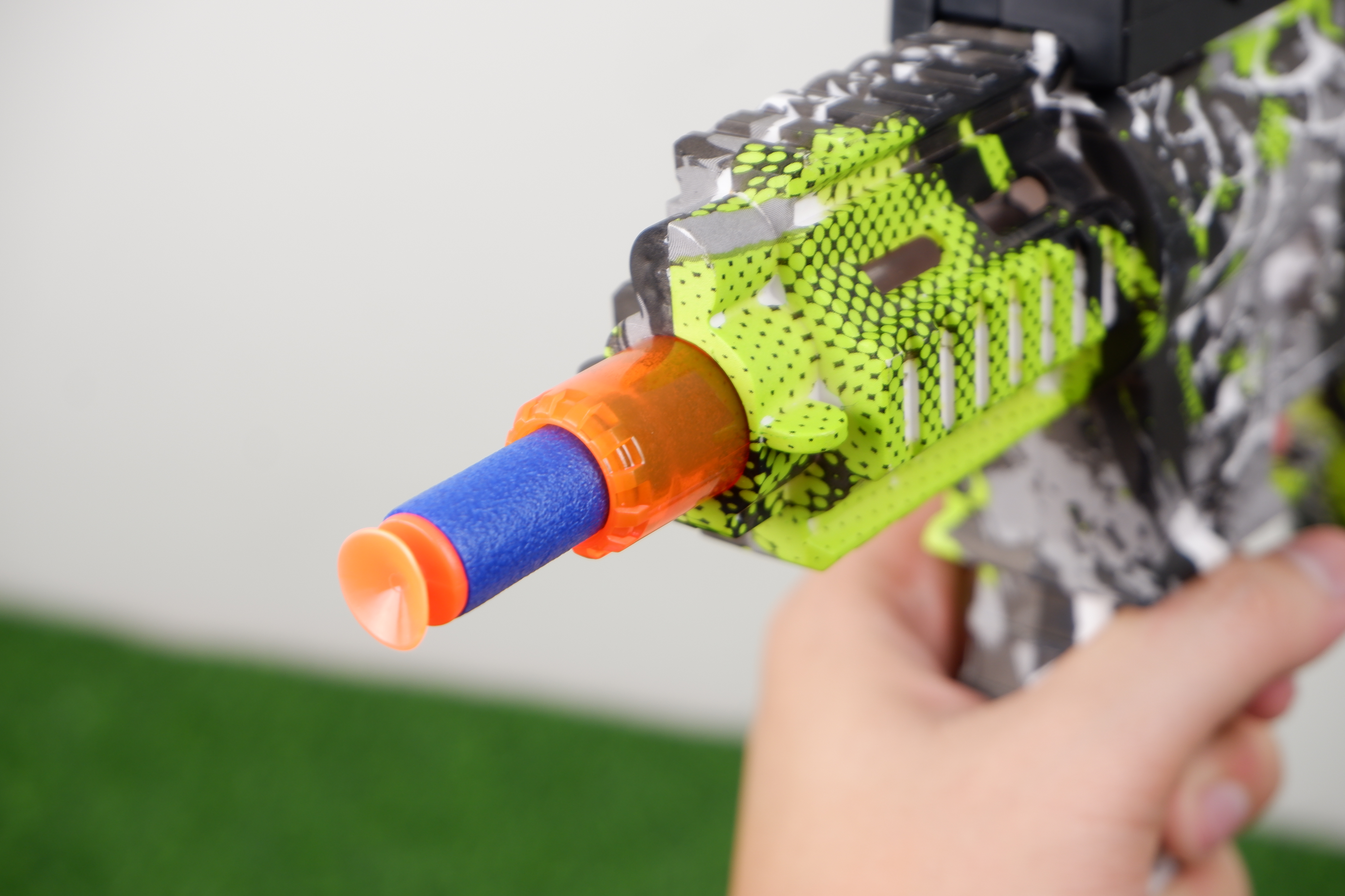 (04)M416 mini สีเขียว ลายกราฟิกตี้ ปืนเจลไฟฟ้า