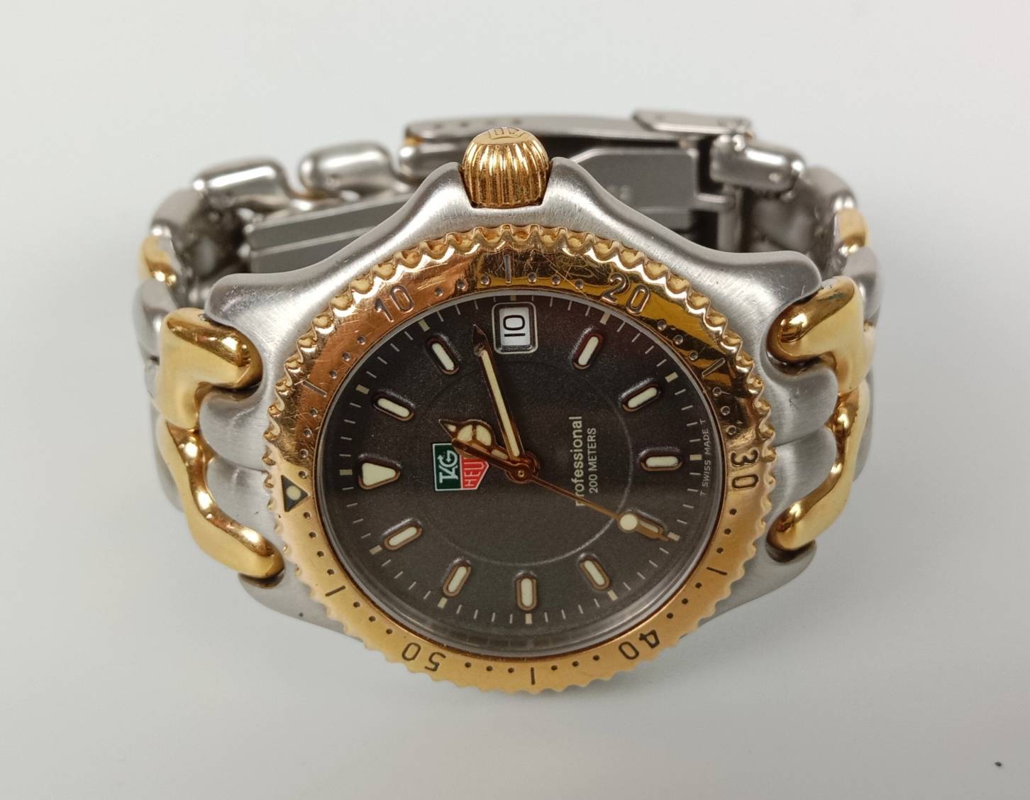 20.TAG HEUER ระบบ Quartz Boy size หน้าปัด 36 mm พร้อมกล่องแท้