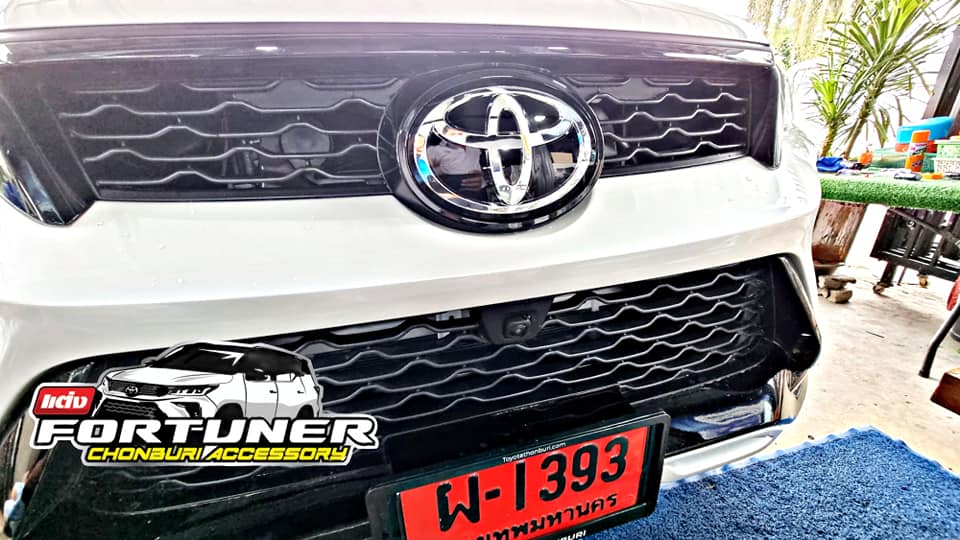 โลโก้แก้วสำหรับด้านหน้า MADE IN JAPAN โตโยต้า ฟอร์จูนเนอร์