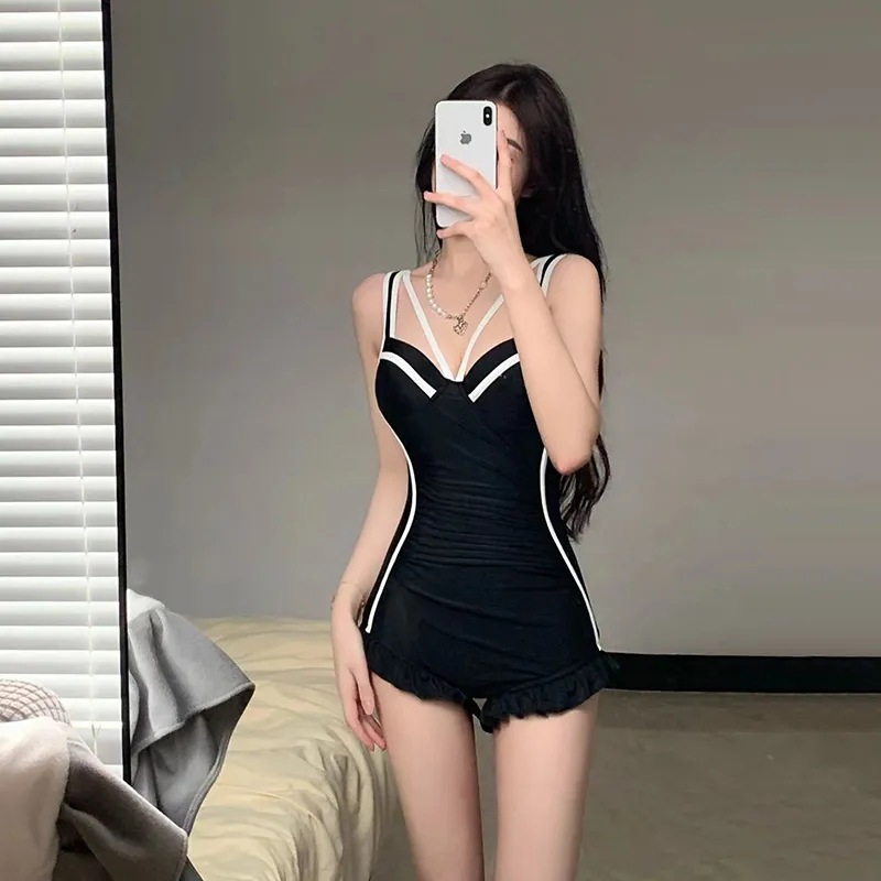 ชุดว่ายน้ำ วันพีช+เสื้อคลุมซีทรู สีดำ SW083