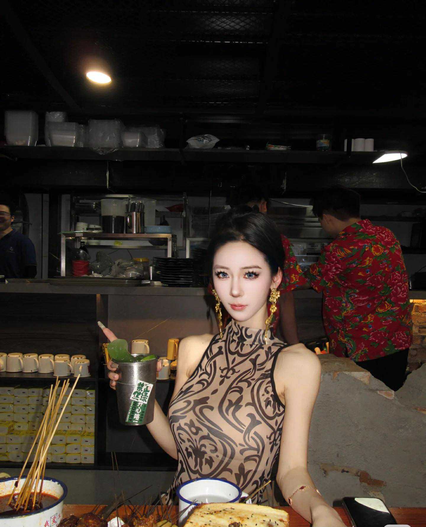 เสื้อบอดี้สูท แขนกุดด สไตลส์เกาหลี CN5527 พร้อมส่งในไทย