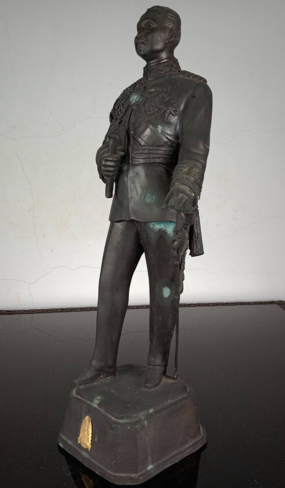 50.พระบรมรูปหล่อในหลวงรัชกาลที่5 พระบาทสมเด็จพระจุลจอมเกล้าเจ้าอยู่หัวทรงประทับยืน