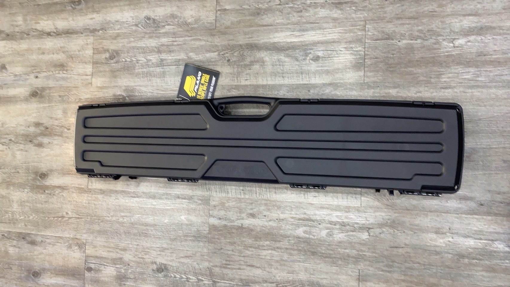 กล่องปืนยาว Plano Gun Case 120 cm