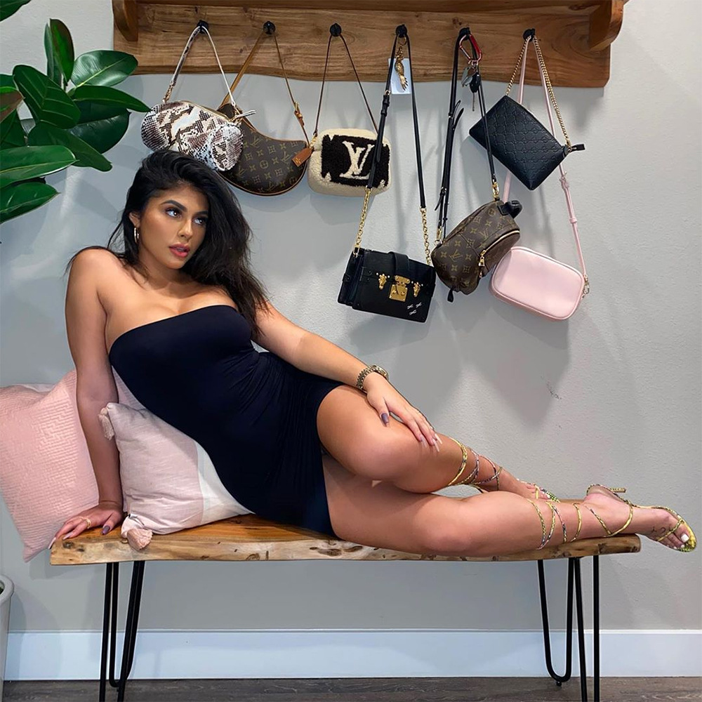 ชุดนีออน เดรสเกาะอก จั๊มกางเกง-เดรส พร้อมส่งในไทย