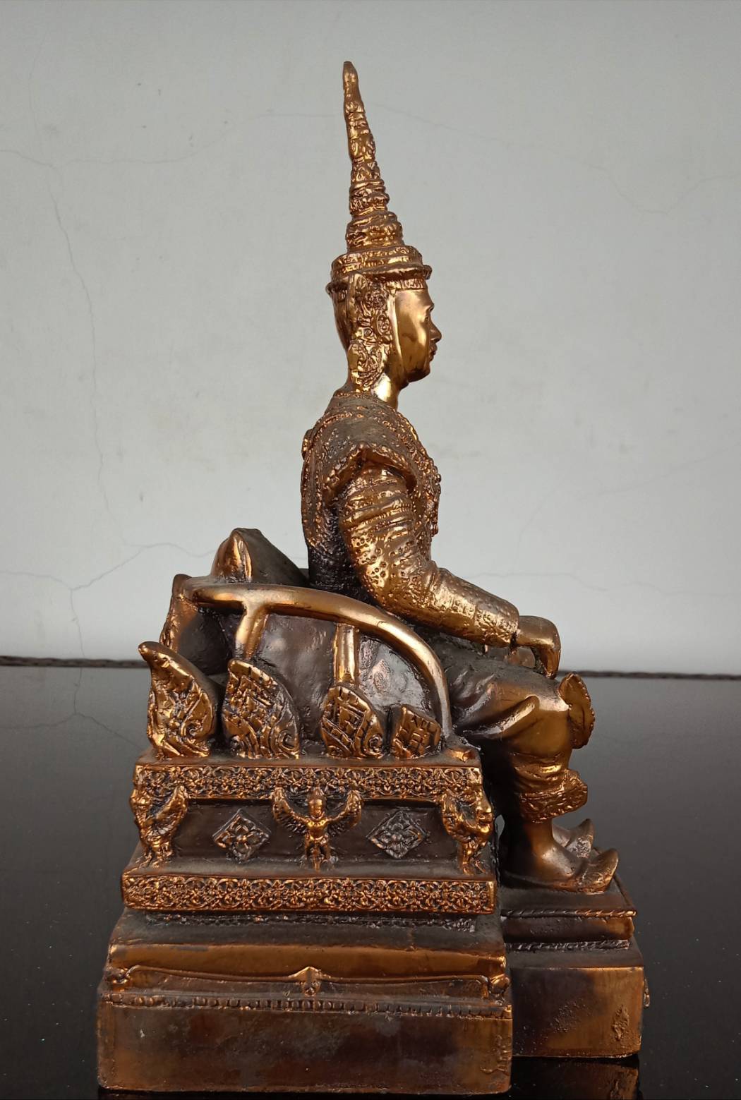 267.พระบรมรูปหล่อในหลวงรัชกาลที่5 พระบาทสมเด็จพระปรมินทรมหาจุฬาลงกรณ์ พระจุลจอมเกล้าเจ้าอยู่หัว ทรงประทับบนพระที่นั่งราชยานพุดตานทอง