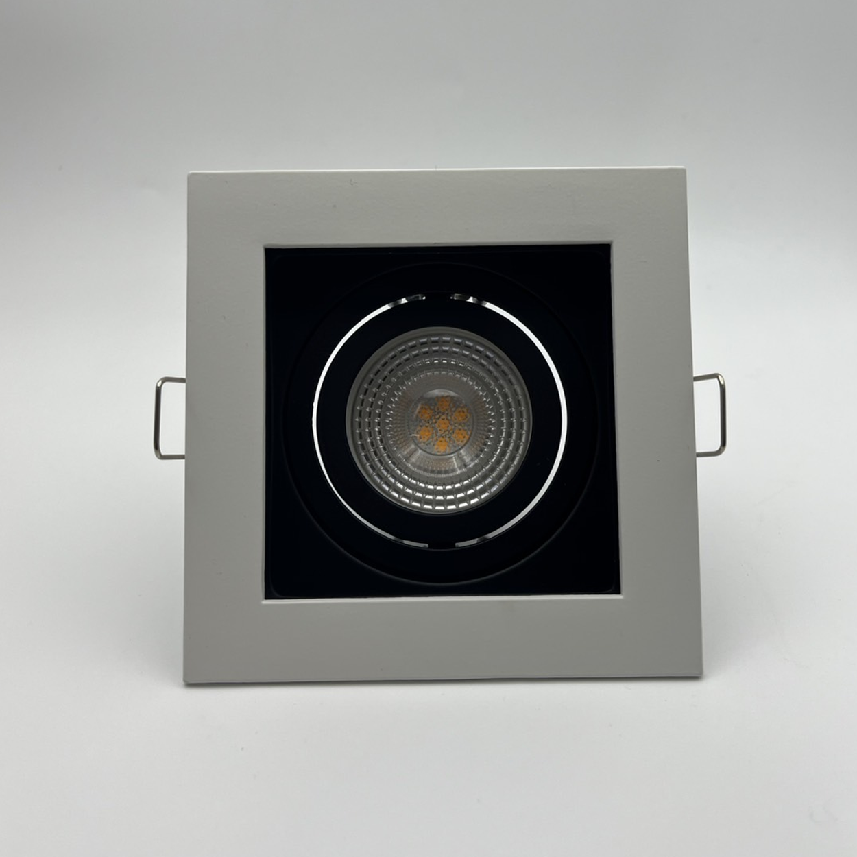 โคมไฟดาวน์ปรับได้ Recessed Downlight Square Adjustable Die-casting aluminum White + Black Color IP20