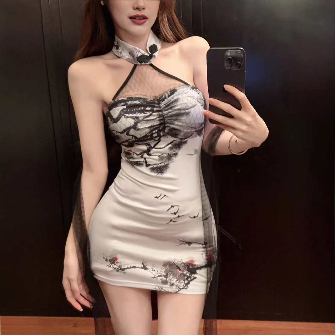 เดรสคอจีน เดรสยาวกี่เพ้า พร้อมส่งในไทย