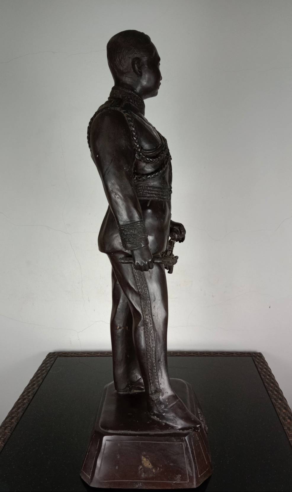 253.พระบรมรูปหล่อในหลวงรัชกาลที่5 พระบาทสมเด็จพระปรมินทรมหาจุฬาลงกรณ์ พระจุลจอมเกล้าเจ้าอยู่หัว ประทับยืน(องค์ใหญ่)