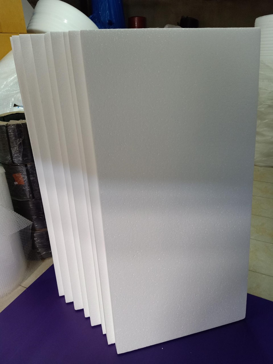 EPS FOAM,อีพีเอสโฟม 0.65 ปอนด์,โฟมแผ่นขนาด 60 x 120 cm หนา 1.5" ราคา 54 บาท/แผ่น บรรจุ 5 แผ่น/ห่อ