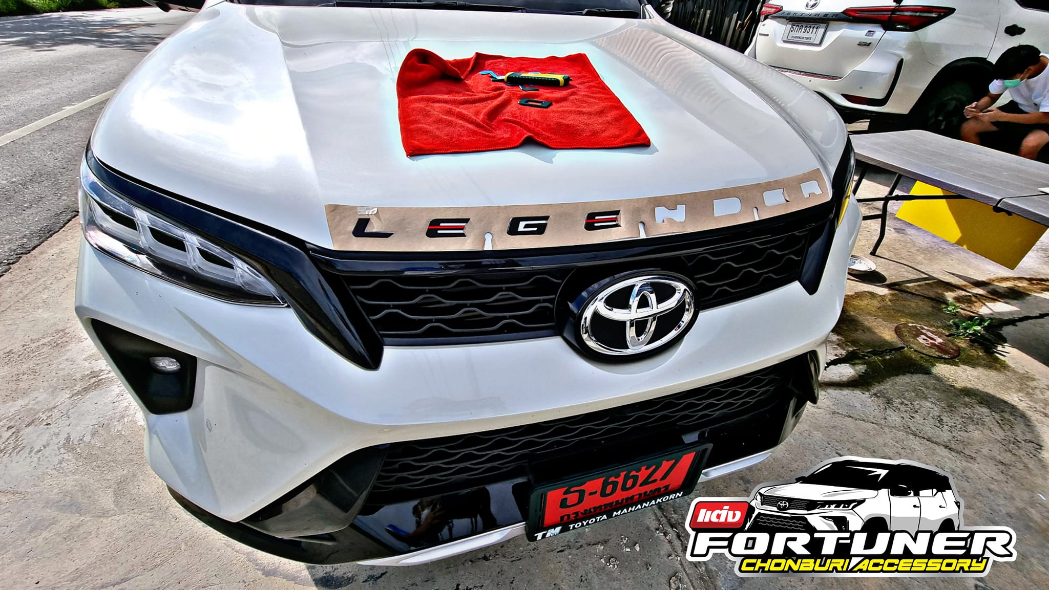 ตัวอักษรฝากระโปรงหน้ารีเจนเดอร์Legender 2022 โตโยต้า ฟอร์จูนเนอร์