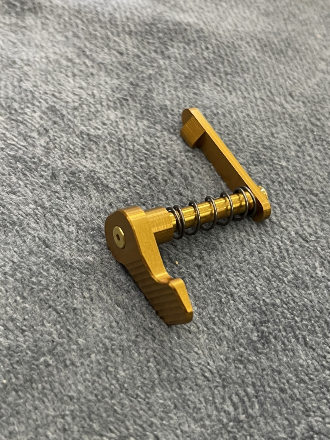 ปลดแม็กแต่ง CNC