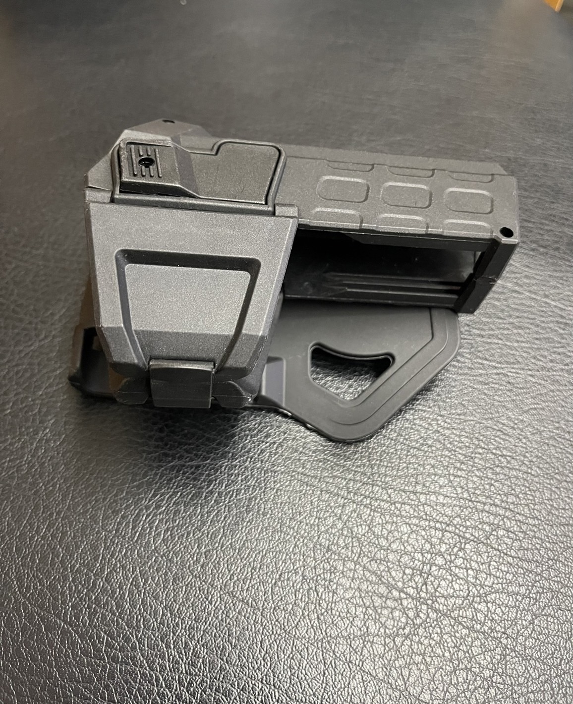 ซองปืนโพลิเมอร์ติดไฟฉาย เลเซอร์ Glock19