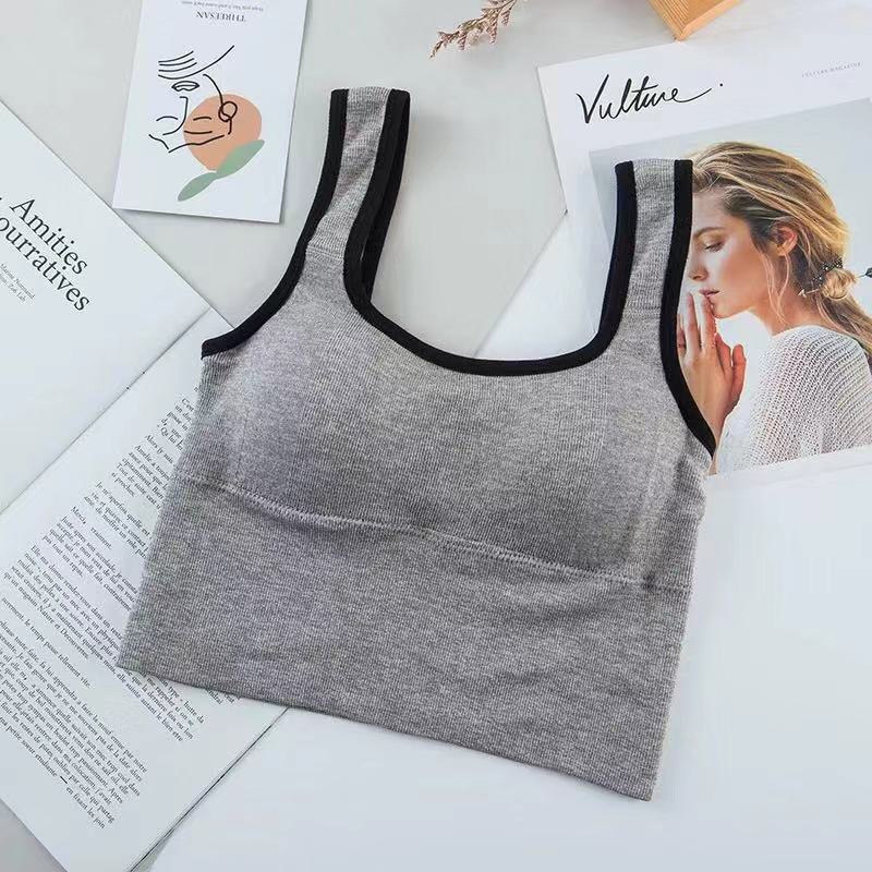 เสื้อกล้ามครอป สีพื้น มีฟองน้ำในตัว สำหรับผู้หญิง (SP025)