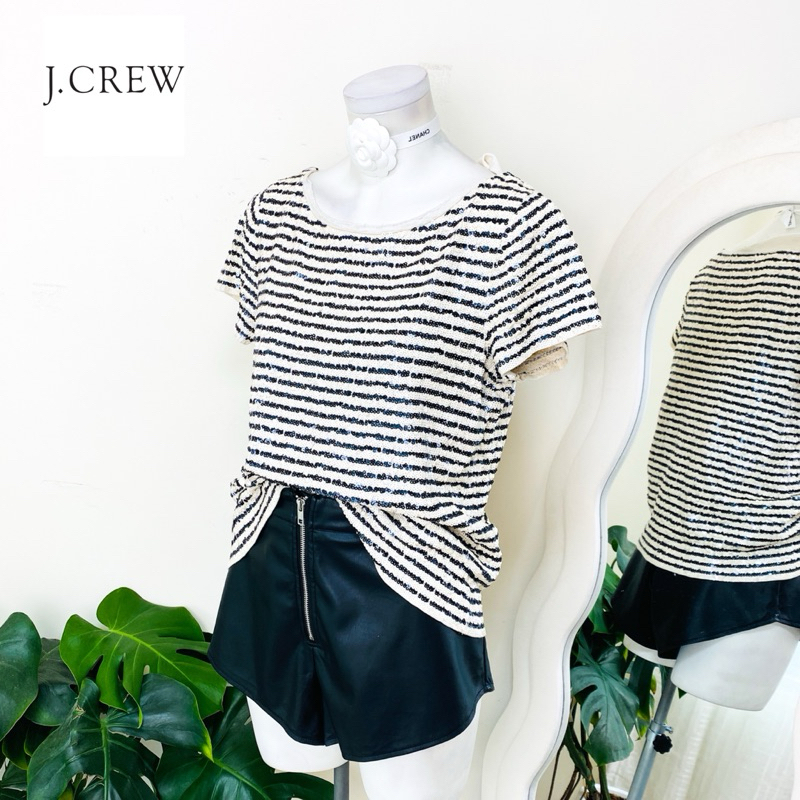 ไซด์ M-L แบรนด์ J.crew แท้ 100%🌸เสื้อ ลายทาง งานเกล็ดวิบวับ สีครีม/ดำ ใส่ออกงาน ชุดออกงาน ชุดปาร์ตี้ วันเกิด