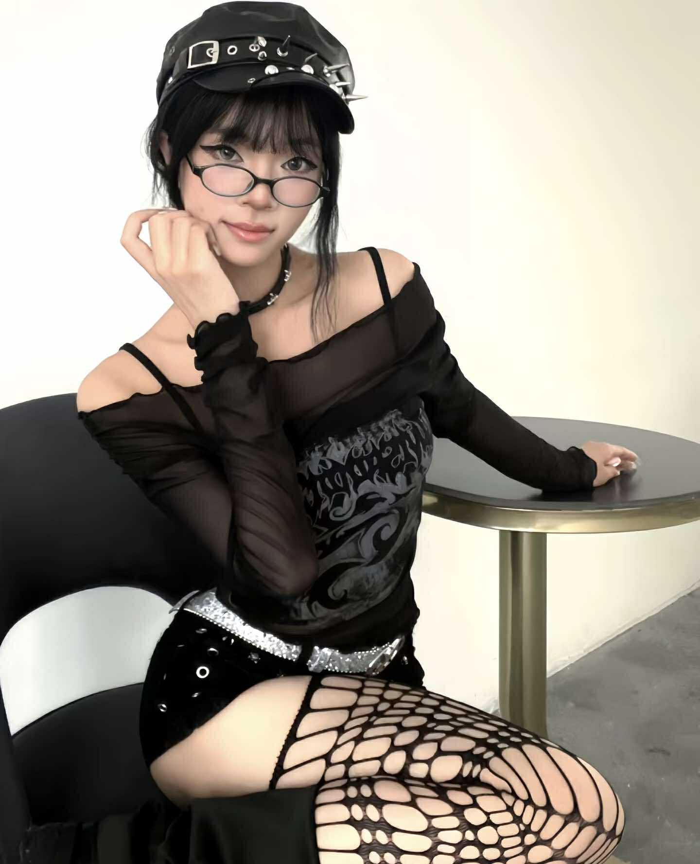 เสื้อแขนยาวซีทรู สีดำ สไตล์ร็อค พร้อมส่งในไทย