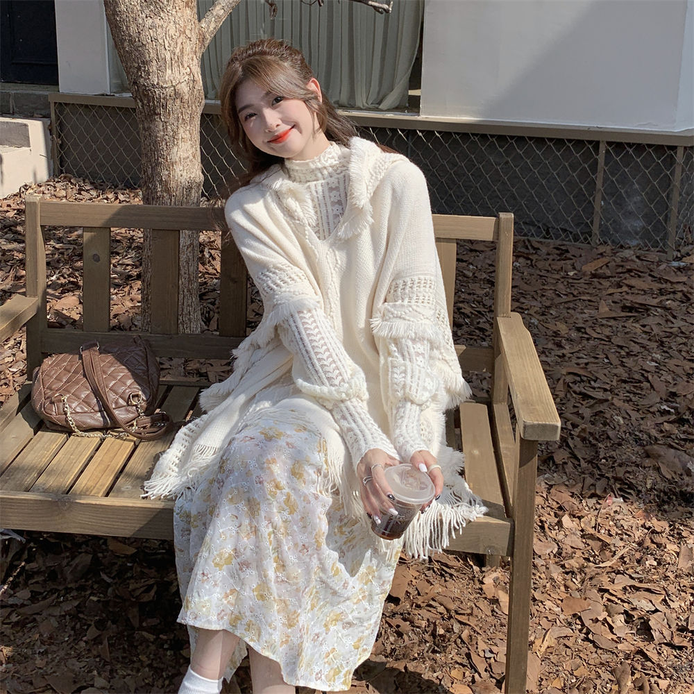 เดรสไหมพรม หมวกฮู้ด สีครีม หนานุ่ม รหัส SC59