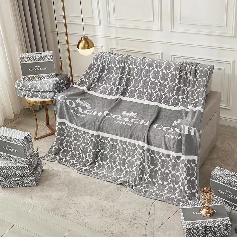 ผ้าห่ม นุ่มนิ่ม พร้อมกล่องหิ้ว ของขวัญ พร้อมส่ง