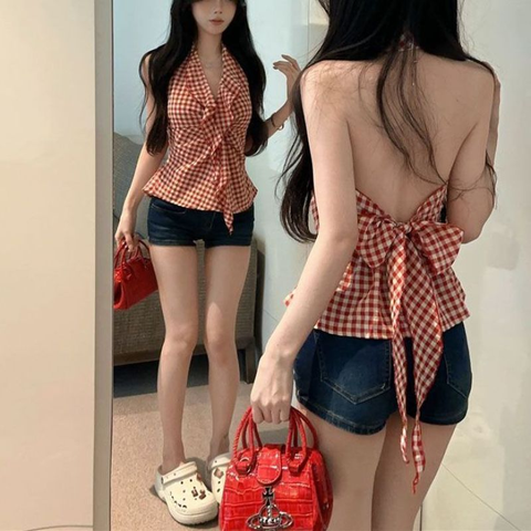 เสื้อครอป คล้องคอ สก็อตเเดง CN2935 สินค้าพร้อมส่งในไทย