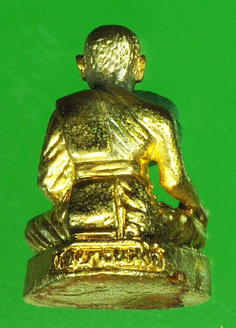 A453 พระรูปหล่อหลวงพ่อปาน วัดบางนมโค อยุธยา ไม่ทราบปีกระหลั่ยทอง 8