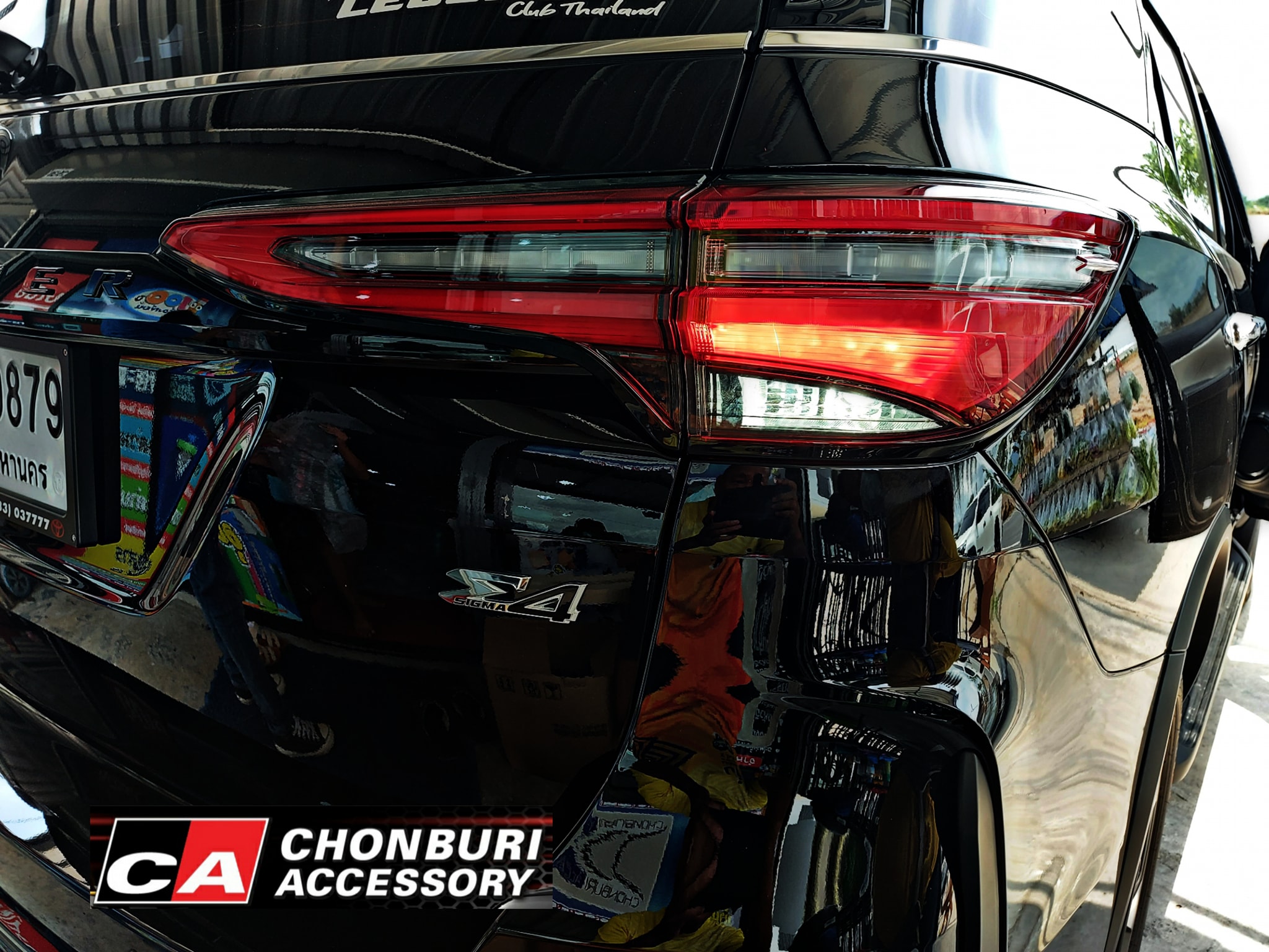 ไฟถอย LED Philips(ฟิลลิปส์) โตโยต้า ฟอร์จูนเนอร์